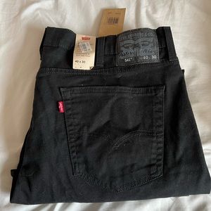 Levi's 541 Athletic  Fit Black Denim 40 x 30  NWT